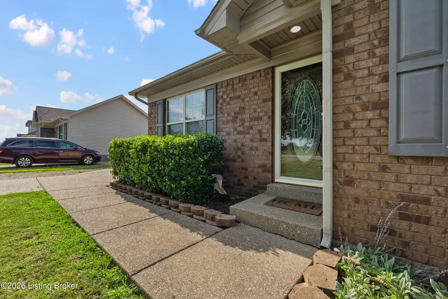 148 Gentry Ln, Mount Washington, KY 40047 - #3