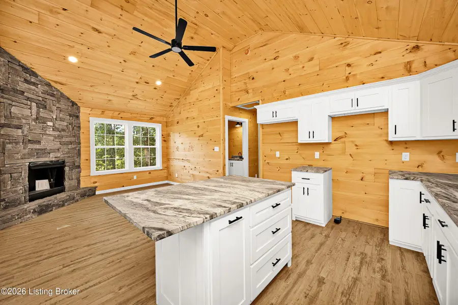620 Lee Miller Rd, Leitchfield, KY 42754 - #3