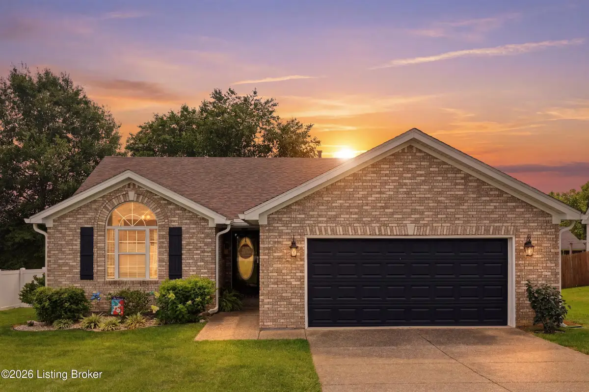 585 Deer Park Way, Mount Washington, KY 40047 - #1