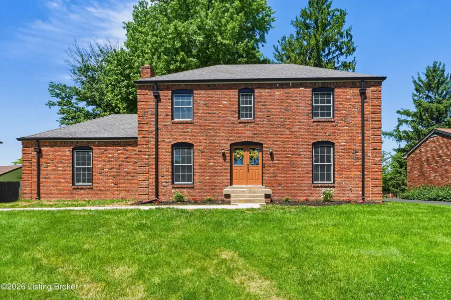 9205 Collingwood Rd, Jeffersontown, KY 40299 - #2