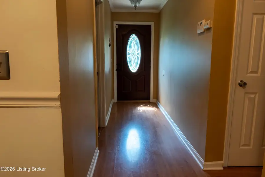 7909 Nottoway Cir, Louisville, KY 40214 - #2