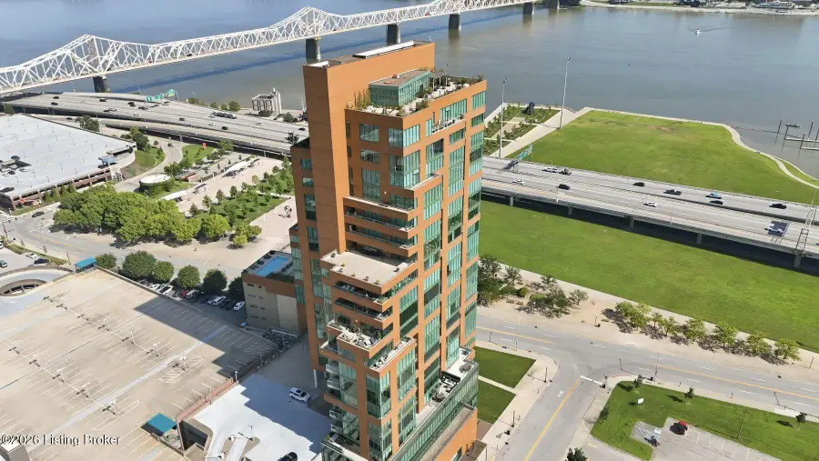 222 E Witherspoon St #1601, Louisville, KY 40202 - #2