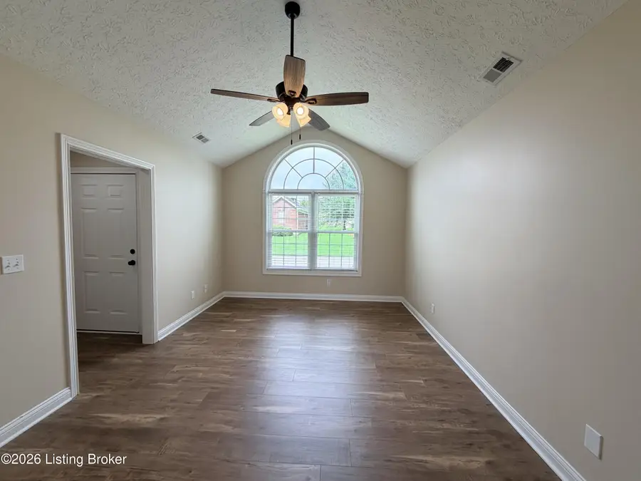 137 Copperfield Way, Bardstown, KY 40004 - #2