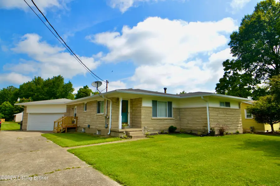10201 W Manslick Rd, Fairdale, KY 40118 - #2