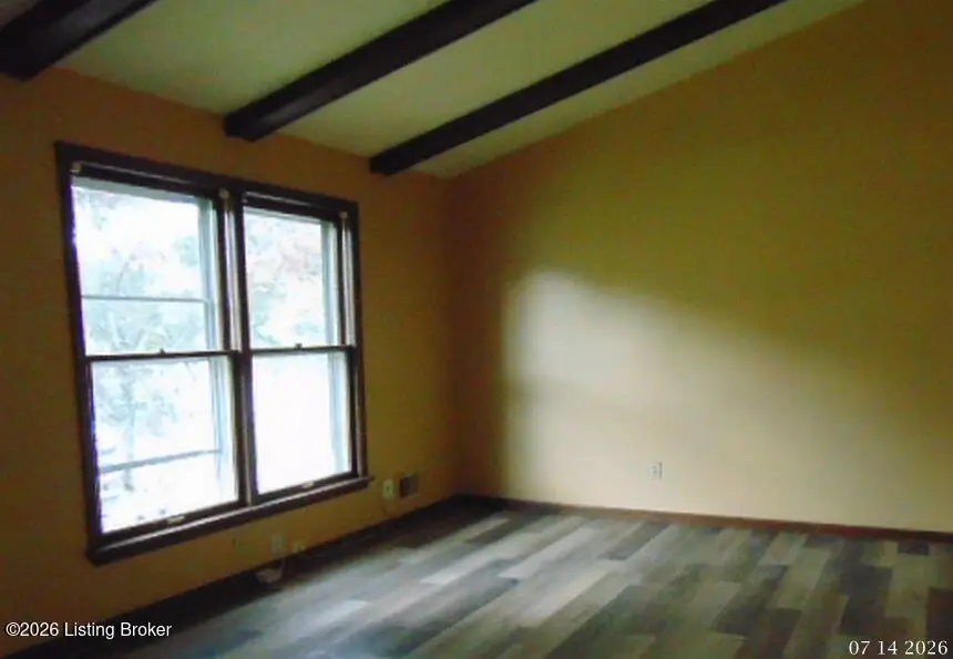 1524 Sanders Ln, Louisville, KY 40216 - #3