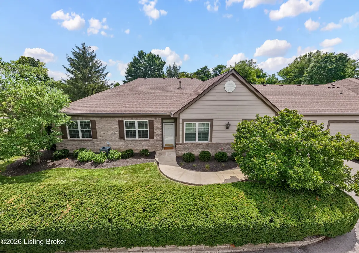 1301 Black Spruce Ln, Louisville, KY 40243 - #1