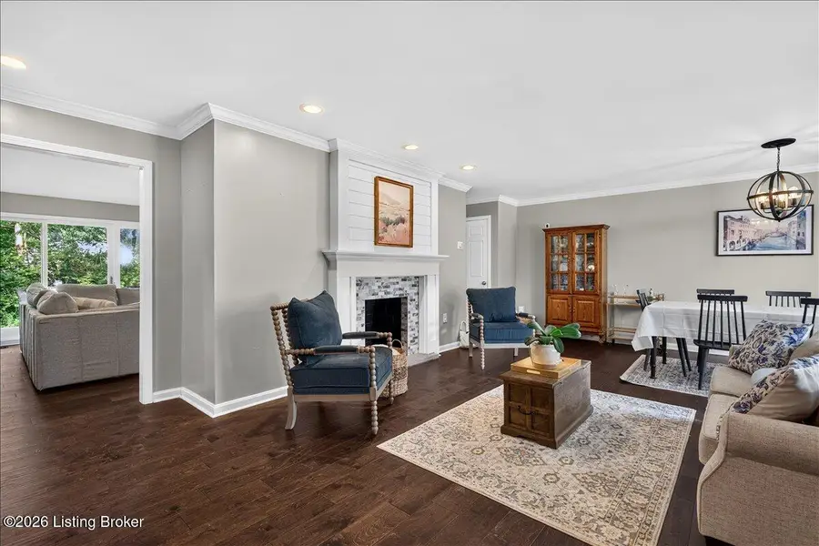 302 Blue Ridge Rd, Louisville, KY 40223 - #3