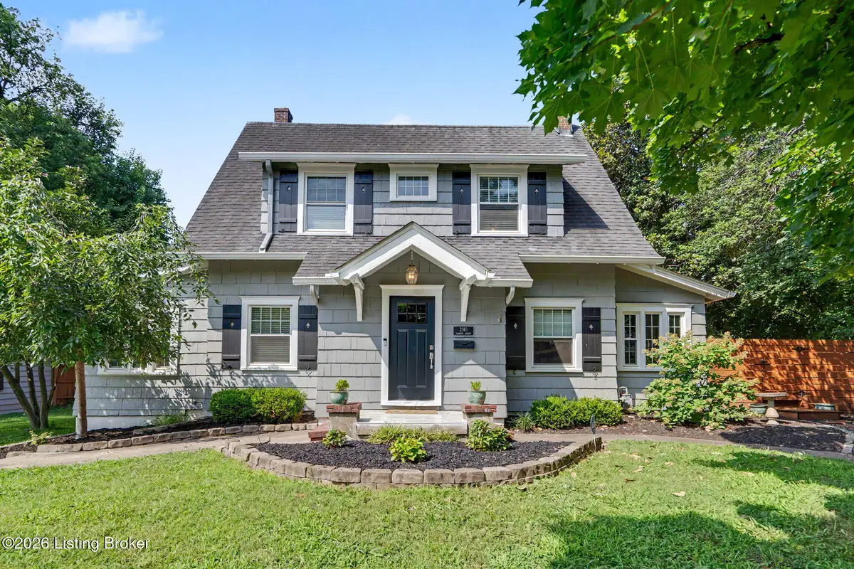 2140 Emerson Ave, Louisville, KY 40205 - #1