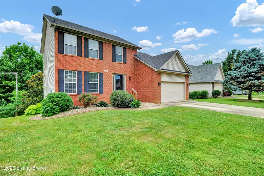 9206 Newbury Ct, Prospect, KY 40059 - #2