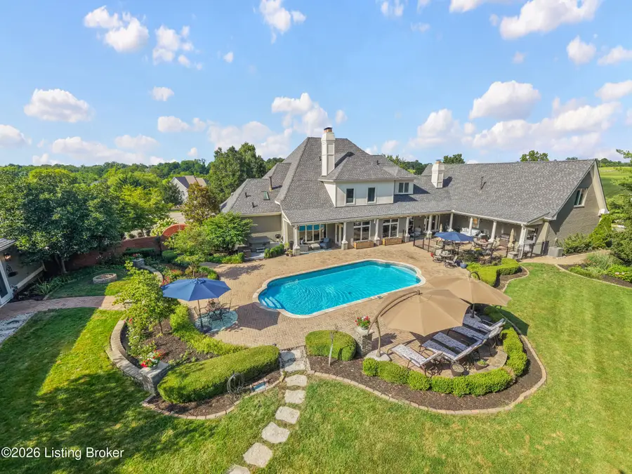12007 Hunting Crest Dr, Prospect, KY 40059 - #3