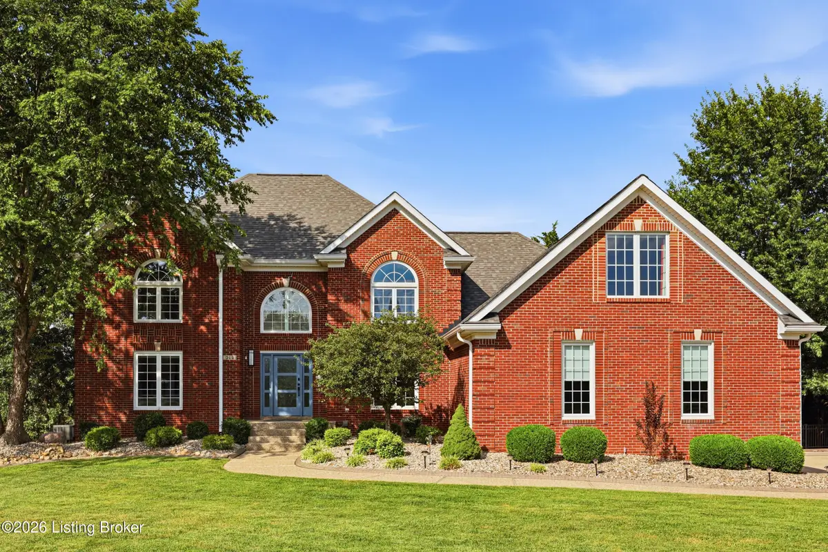 368 Ashford Dr, Mount Washington, KY 40047 - #1