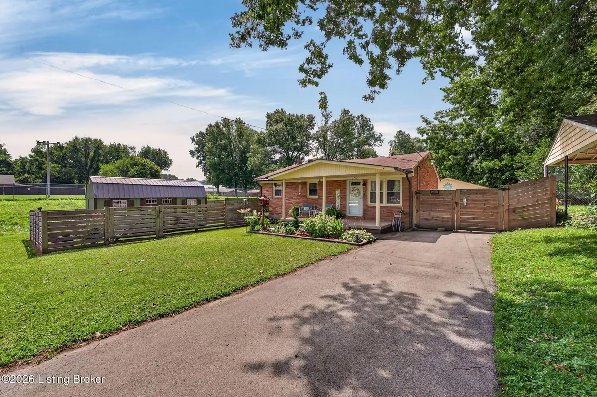 2150 Elmhurst Ave, Louisville, KY 40216 - #1