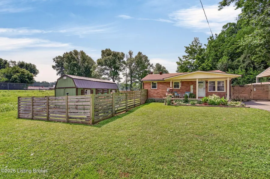 2150 Elmhurst Ave, Louisville, KY 40216 - #2