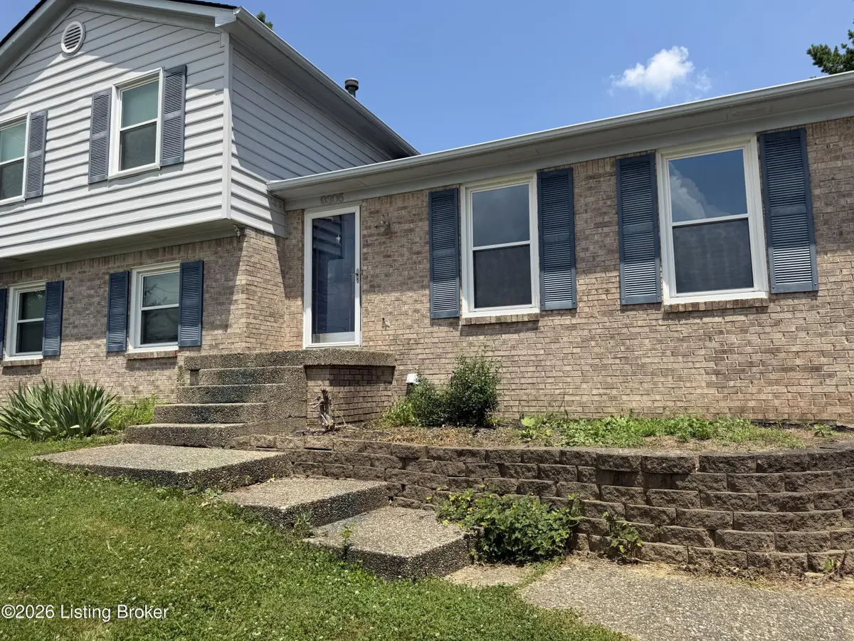 9305 Villa Fair Ct, Louisville, KY 40291 - #1
