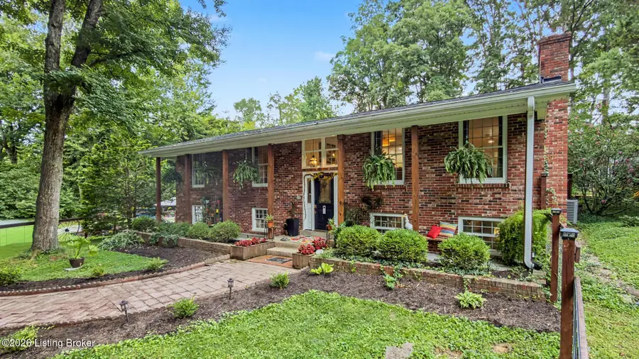 3407 E Dogwood Cir, La Grange, KY 40031 - #3