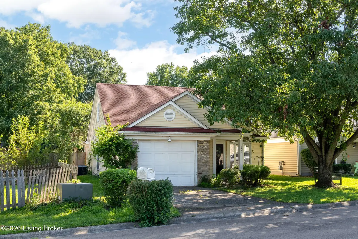4117 Bay Pointe Dr, Louisville, KY 40241 - #1
