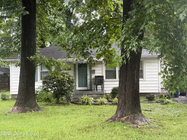 2701 Pioneer Rd, Louisville, KY 40216