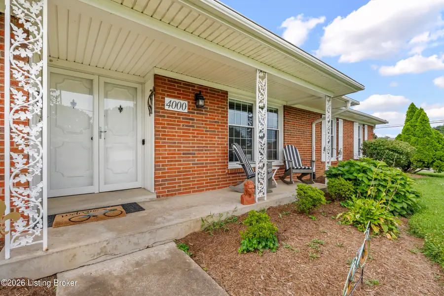 4000 Landside Dr, Louisville, KY 40220 - #3