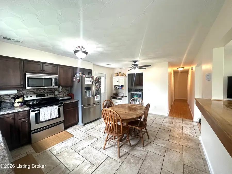 110 Pineview Dr, Bardstown, KY 40004 - #2