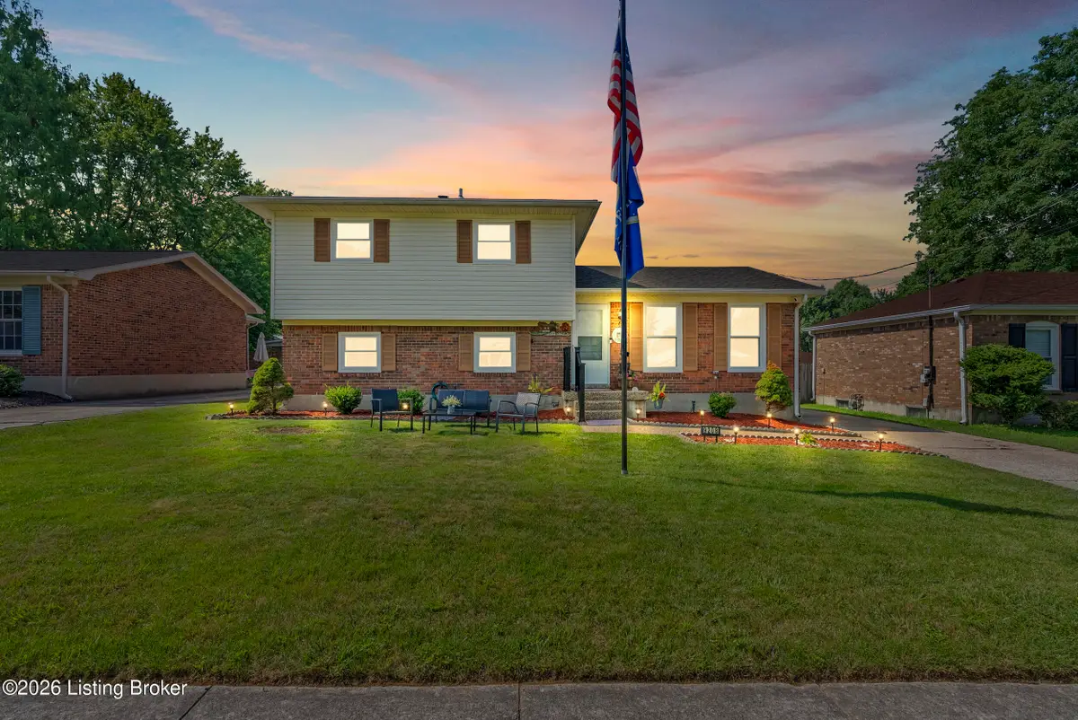 9208 Lethborough Dr, Louisville, KY 40299 - #1