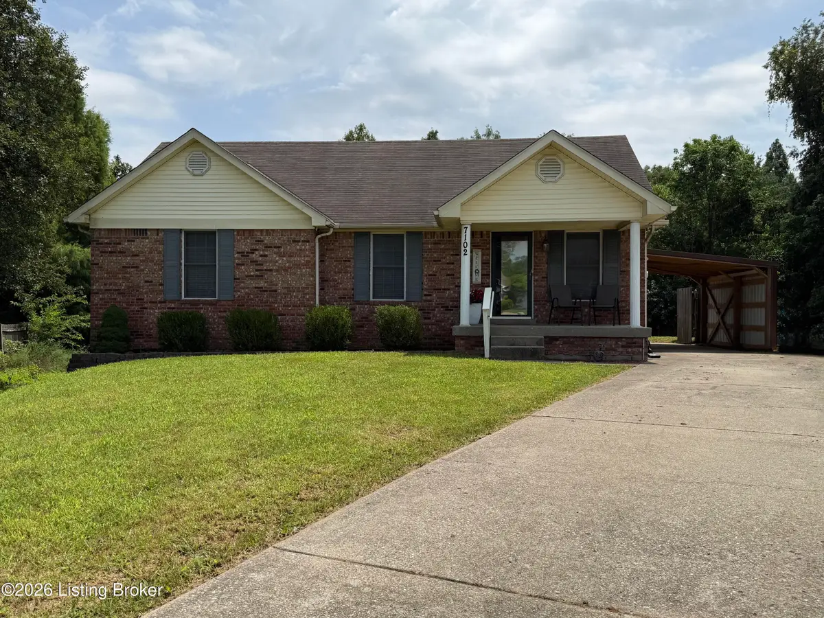 7102 Brook Garden Pl, Louisville, KY 40258 - #1