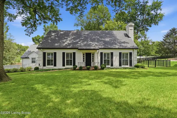1703 Sweetbriar Ln, Louisville, KY 40207