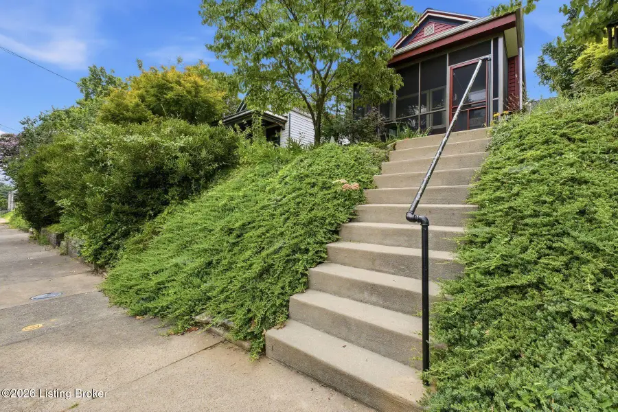 1325 Rufer Ave, Louisville, KY 40204 - #2