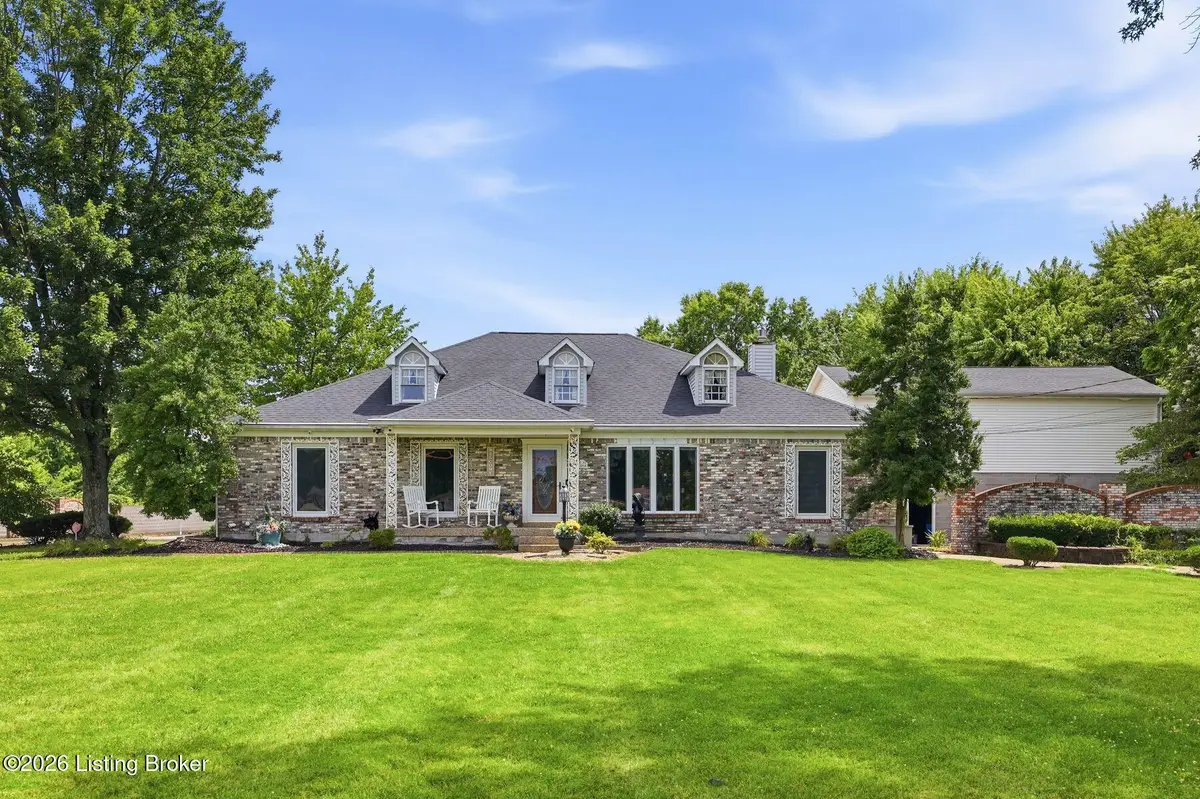 5504 Mount Washington Rd, Louisville, KY 40229 - #1
