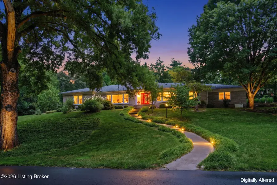 162 Arrowhead Rd, Louisville, KY 40207 - #2
