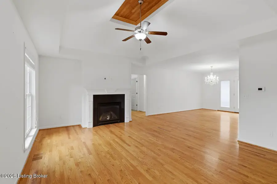9015 Pinnacle Place Dr, Louisville, KY 40272 - #3