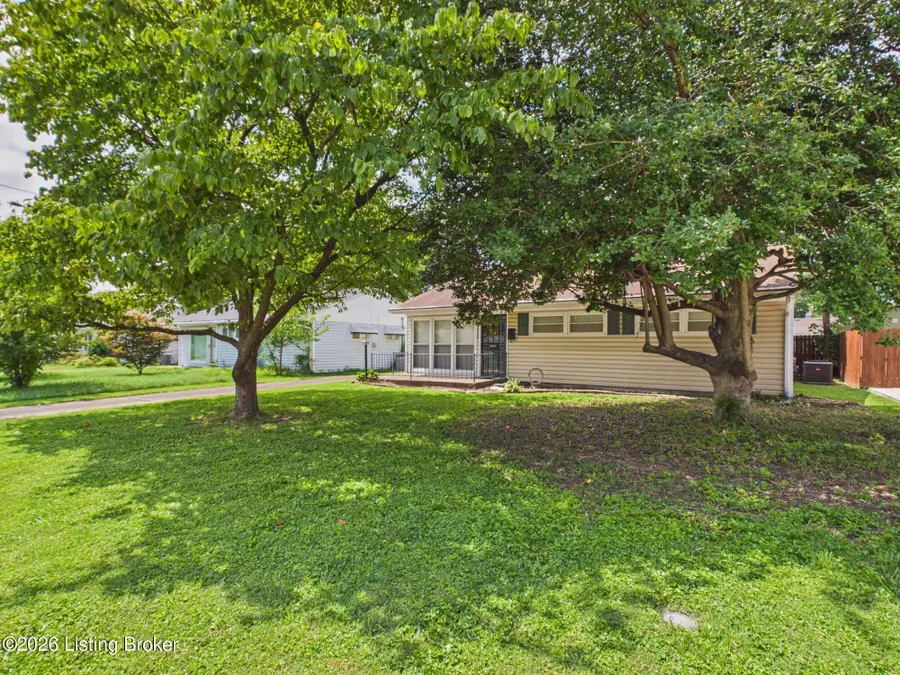 4818 Raven Rd, Lynnview, KY 40213 - #2