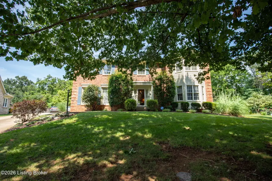 9113 Holly Springs Ct, Lyndon, KY 40242 - #3