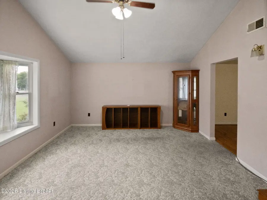 14725 Leitchfield Rd, Eastview, KY 42732 - #3