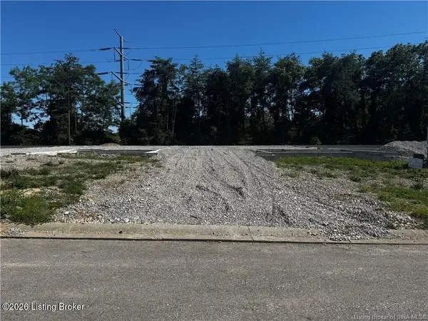 802 Katie Ln, New Albany, IN 47150