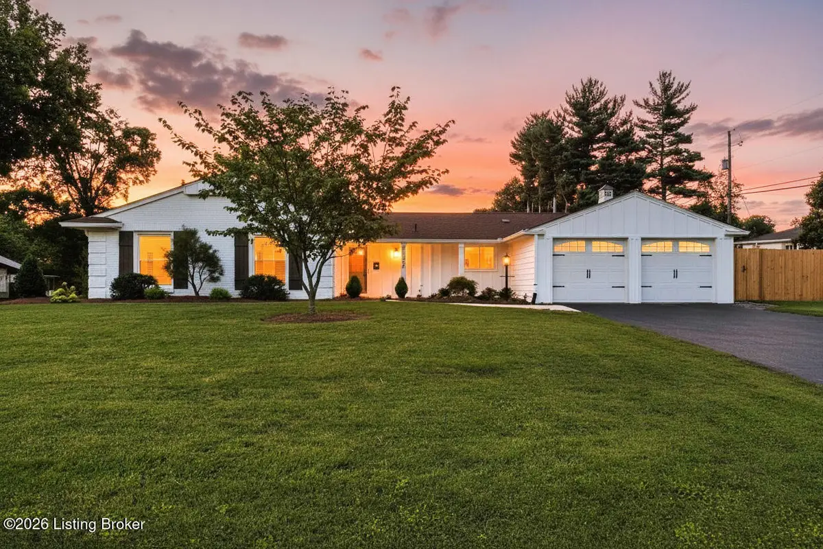 8601 Whipps Bend Rd, Louisville, KY 40222 - #1