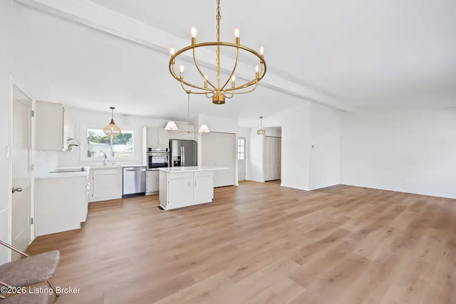 8601 Whipps Bend Rd, Louisville, KY 40222 - #3
