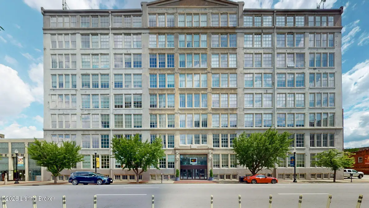 815 W Market St #711, Louisville, KY 40202 - #1