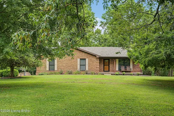1740 Bass Cir, La Grange, KY 40031
