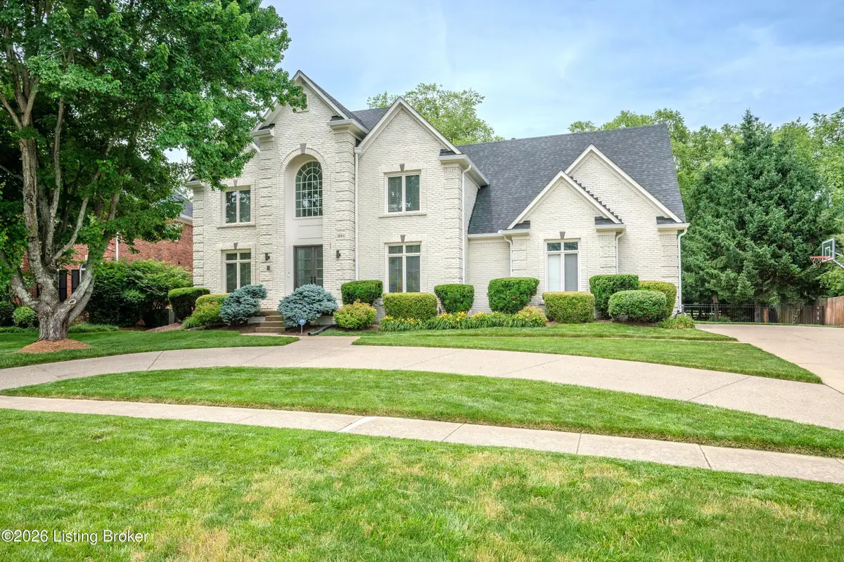 7003 Windham Pkwy, Prospect, KY 40059 - #1