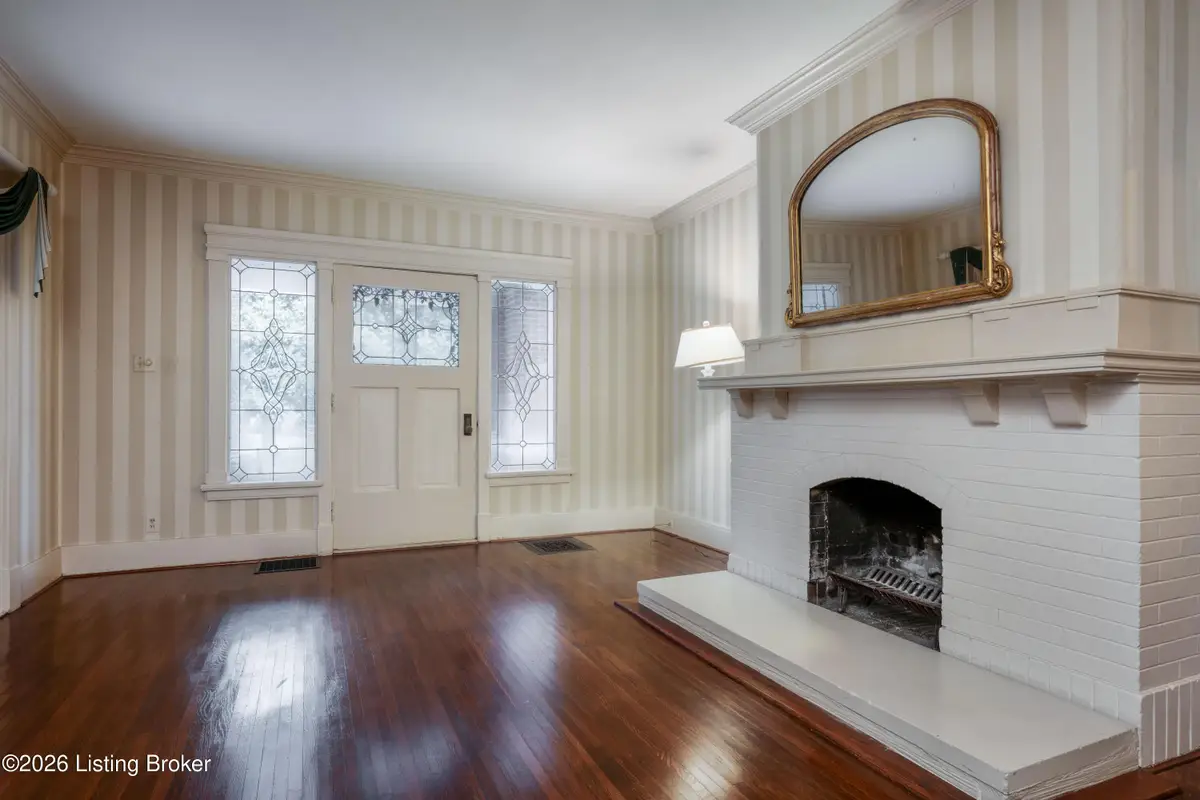 3227 Robin Rd, Louisville, KY 40213 - #1