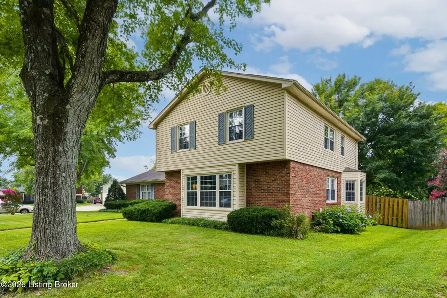 1204 Carlimar Ln, Louisville, KY 40222 - #3