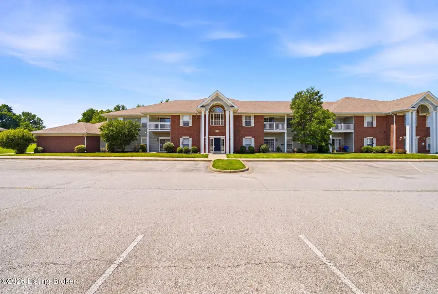 9606 Preston Spring Dr #203, Louisville, KY 40229 - #2