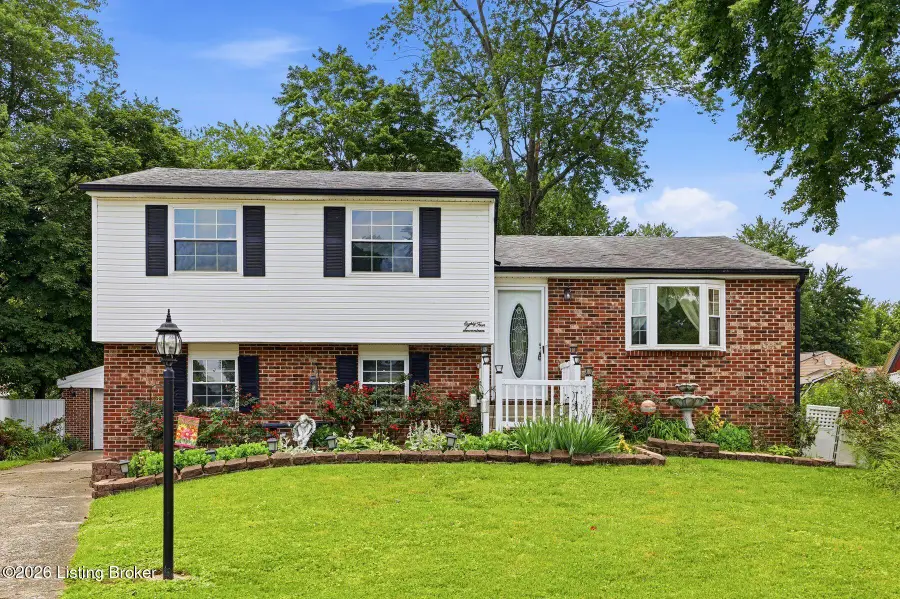 8417 Calm Ln, Louisville, KY 40219 - #2