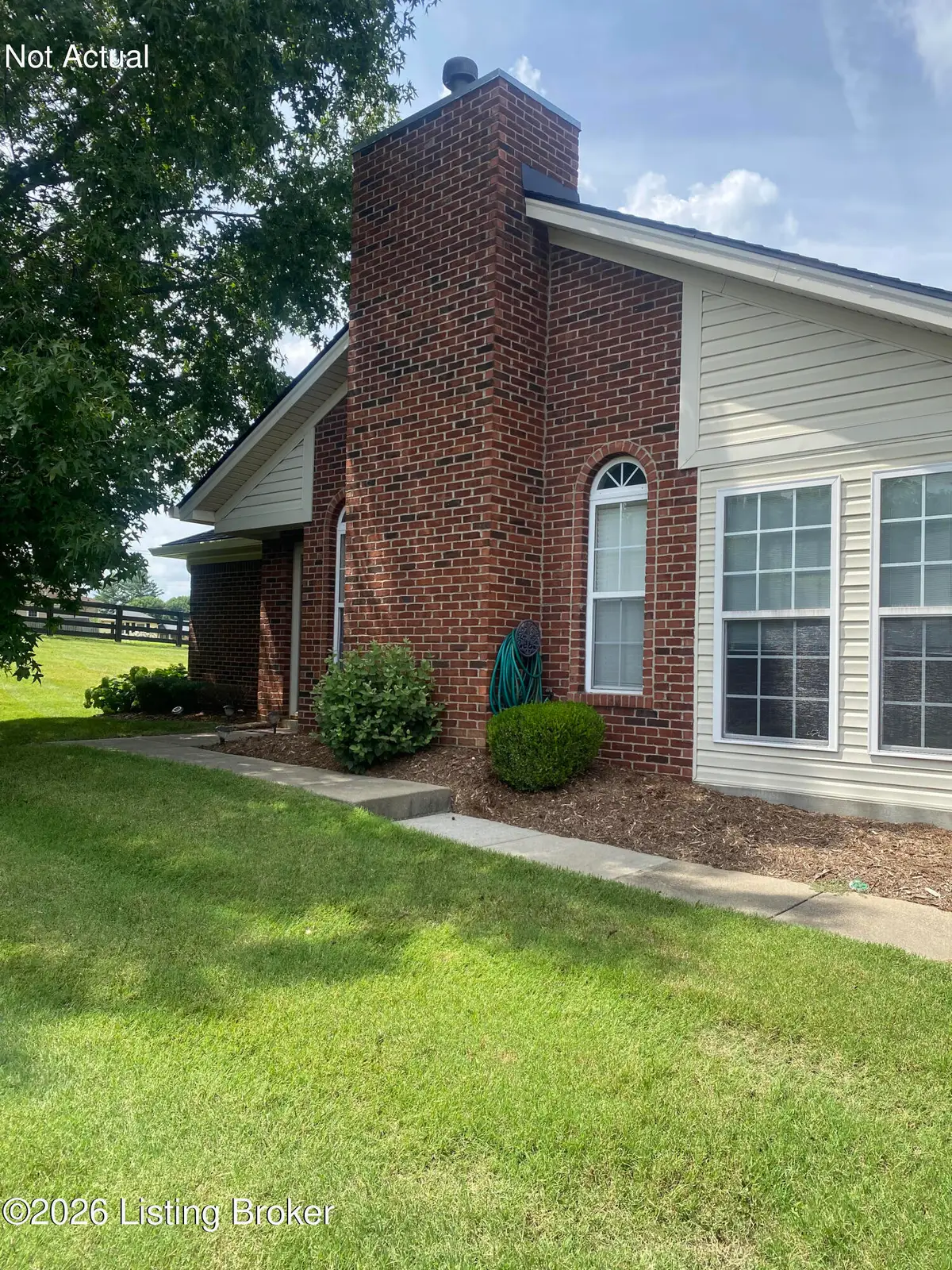 11305 Ridge Lake Dr, Louisville, KY 40272 - #1