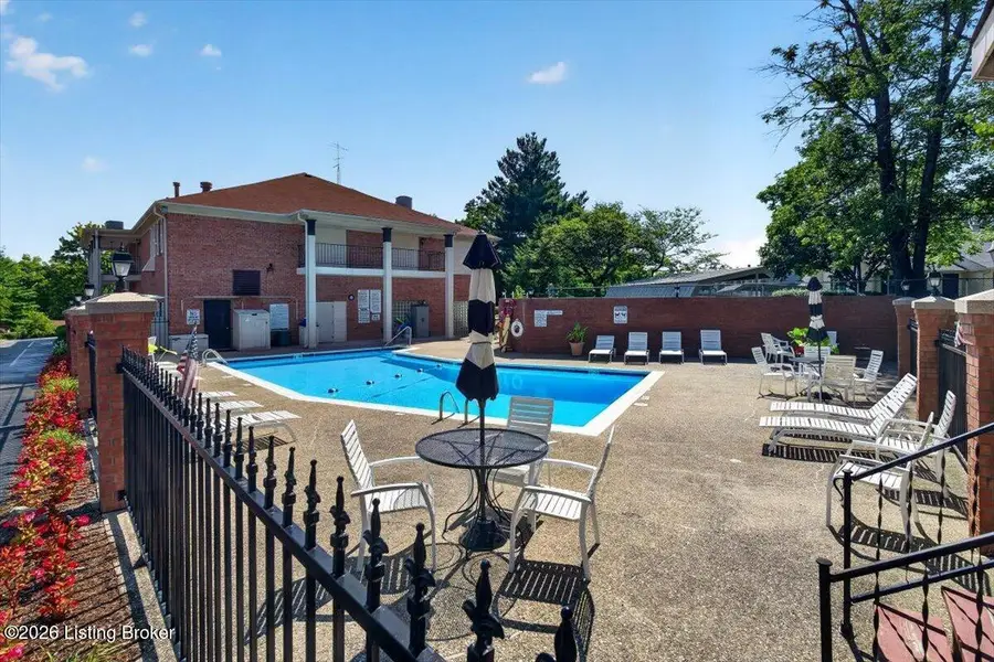 1305 Forest Park Rd, Louisville, KY 40223 - #2