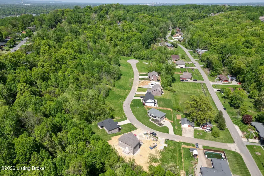 3423 Westhill Cir, Louisville, KY 40214 - #2
