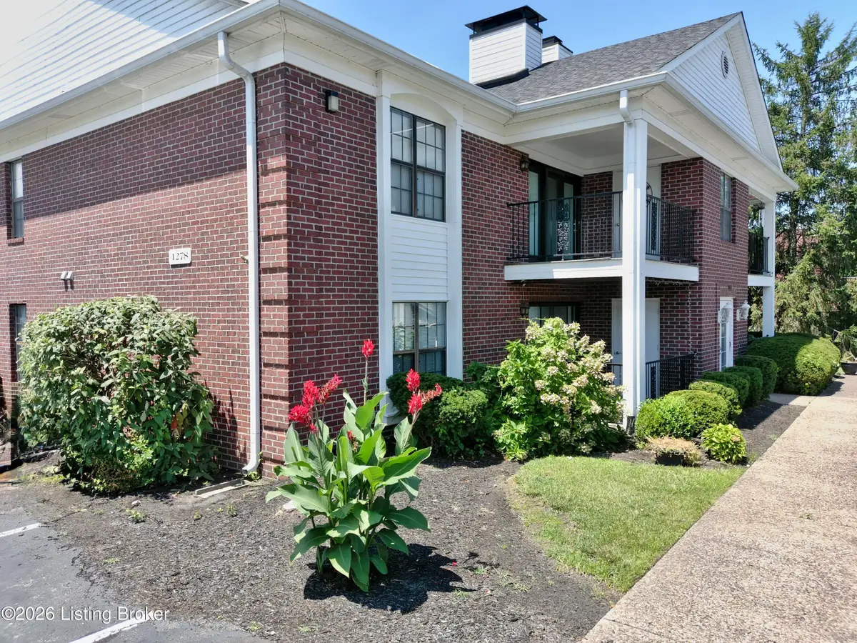 1278 Parkway Gardens Ct #APT 127, Louisville, KY 40217 - #1
