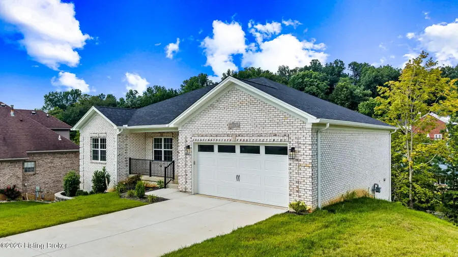 4406 Stone Wynde Dr, Louisville, KY 40272 - #2