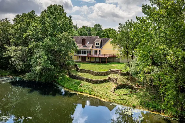 3205 W Mount Zion Rd, Crestwood, KY 40014