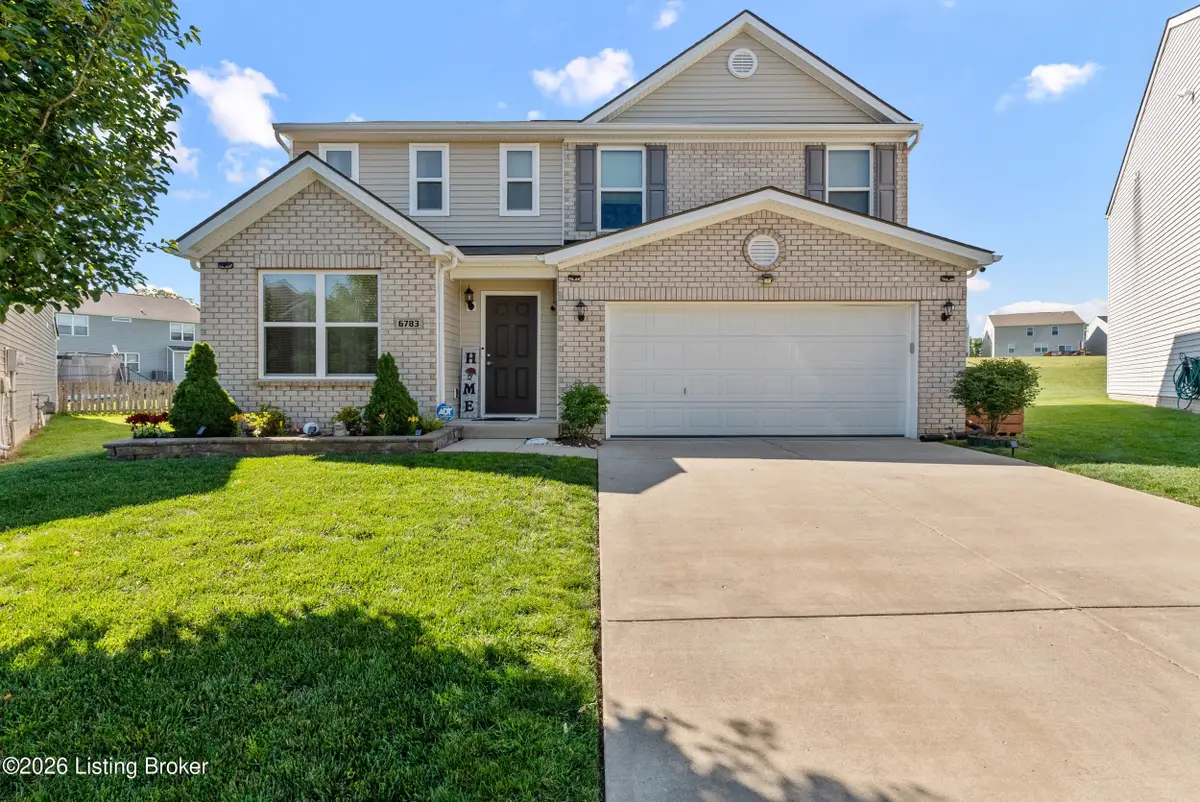 6783 Brittany Oak Dr, Louisville, KY 40229 - #1
